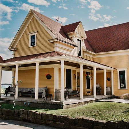 Hotel Magnetic Hill Winery Moncton Exterior foto
